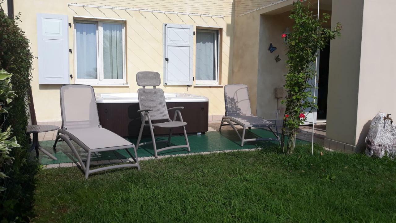 Il Giardino Di Laura - Sirmione Apartamento Exterior foto